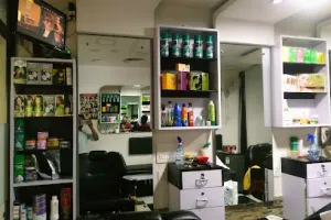 GR8 Beauty Saloon For Gents n Kids