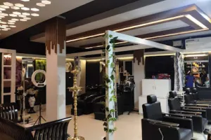 Glam family salon &amp;Spa