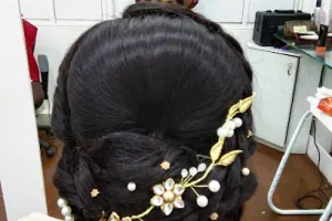 Tangles Hair and Beauty Shop