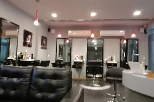 Acua Salon &amp; Makeup Studio