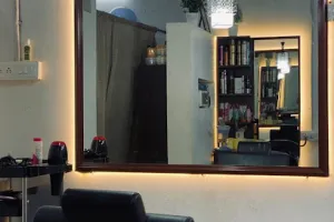 Julies Beauty Salon