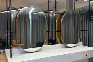 LEADS COSMETOLOGY CENTRE