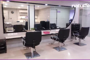 Naturals Salon