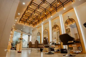 STUDIO11 Family salon Palakkad