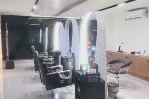 Ceder Family Salon