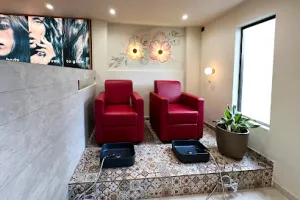 Kell Salon And Spa