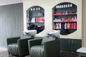 Mirror3 Unisexsalon
