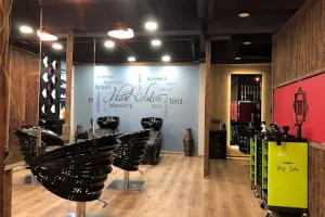 Hair Studio Deluxe Thrissur