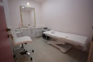 Healer's Valley Cosmetic &amp; Laser Clinic