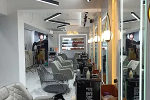 Toni&amp;Guy Thrippunithura - Unisex Premium Beauty Salon in Thrippunithura , Luxury Hair Salon Thrippunithura