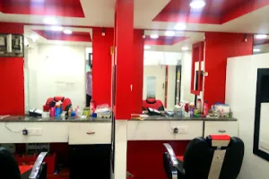 Red Style Gents Beauty Parlour