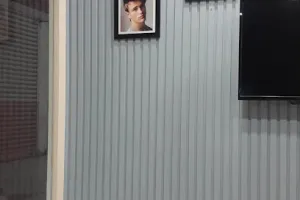 Naturals Salon