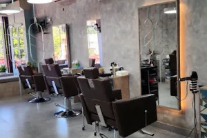 Aakriti Boutique &amp; Beauty Salon