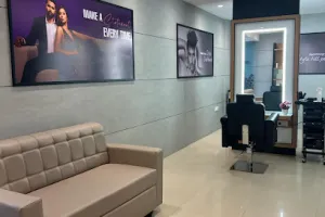 Naturals Salon
