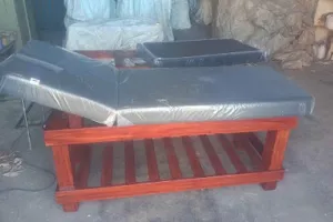 GLAMFURNISH salon furniture