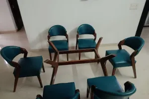 Couch &amp; Chairs | furniture store in Vadodara | Sofa and furniture Manufacturer | Recliner Manufacturer