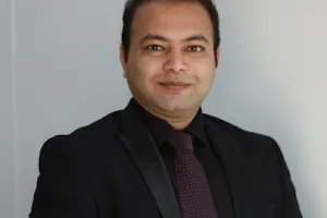 Dr. Girish Solanke - Best Infertility Specialist/Male Gynecologist/Laparoscopic Surgeon/ Best Gynecologist in Aurangabad