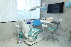 Dr. Dandawate's Dental Clinic &amp; Implant Centre