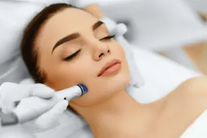 Renee Skin Hair Laser and Aesthetic Center Best Dermatologist Mumbai