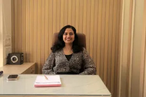 Dr. Reshma Ahuja - Leading Dermatologist, Cosmetologist, &amp; Trichologist in Powai