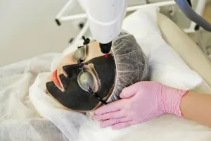Dr Roopam's Skinacea Skin &amp; Hair Clinic