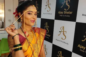 Pooja gupta makeup and hair artist