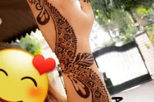 ARABIAN INK HENNA ARTIST