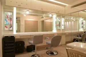 MG Makeup &amp; Hair studio
