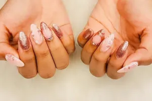 AR The Nail Hub | Nail Salon in Thane | Makeup Artist | Beauty Salon | eyelashes | Hydra facial in Thane
