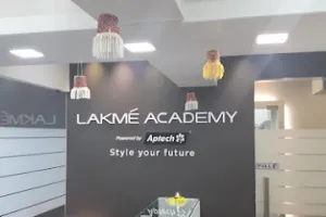LAKMÉ ACADEMY POWERED BY APTECH