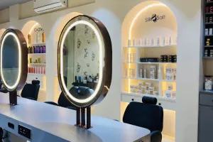 Silk n Salt Academy (Gurukul of Hair &amp; Beauty)