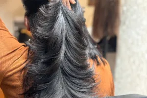 RADIANT NEW YORK UNISEX SALON