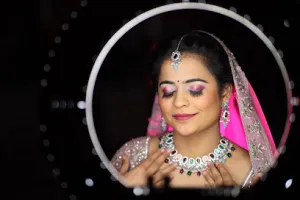 EverGlow Makeup Artist