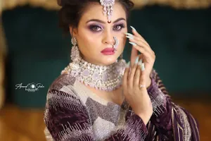 MAKEOVER BY ASH Academy &amp; studio - Best Bridal Makeup artist in Nagpur / Best Makeup Studio In Nagpur
