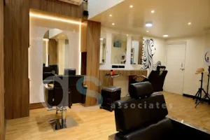 SHREEM Hair &amp; Make- Up Studio