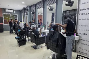 Cheap and Best Men's Salon, Alangulam, Madurai
