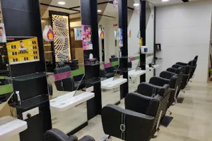 Green Trends - Unisex Hair &amp; Style Salon