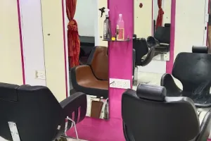 B&amp;G Opel Men's salon