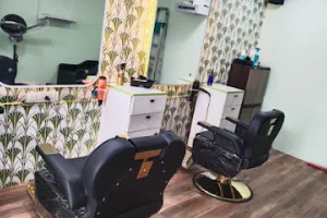 Exalt Cuts - Exclusive Salon for Men