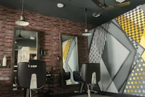 Shortcut unisex salon