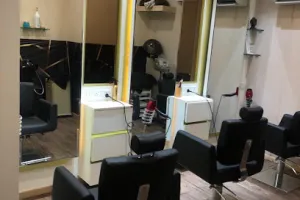 LILAC Beauty Salon for women
