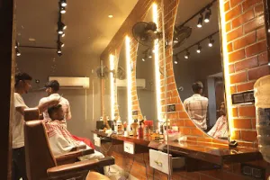 CASINO Salon