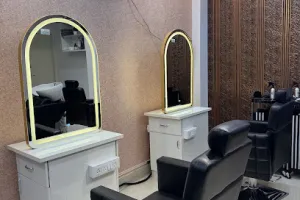 K unisex salon Hair and beauty