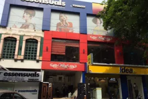 Toni&amp;Guy Essensuals, Mylapore
