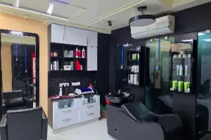 Pretty Queen Unisex Salon - Cantonment Trichy