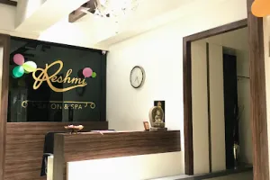 Reshmi Salon