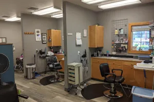 Salon Wisp