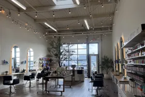 Trio Salon
