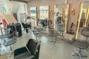 Toni&amp;Guy Hairdressing - Ambattur, Chennai