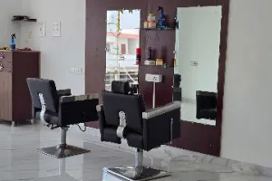 Cuts spot beauty&amp;hair Men's salon